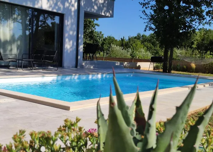 Barbara Βίλα Πόρετς