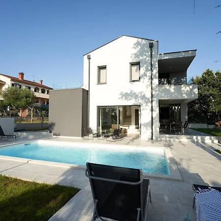 Barbara Villa Porec